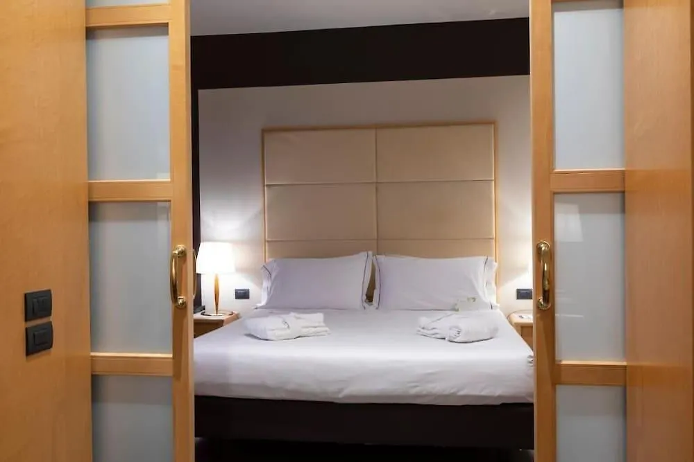 City Life Hotel Poliziano, By R Collection Hotels Milan