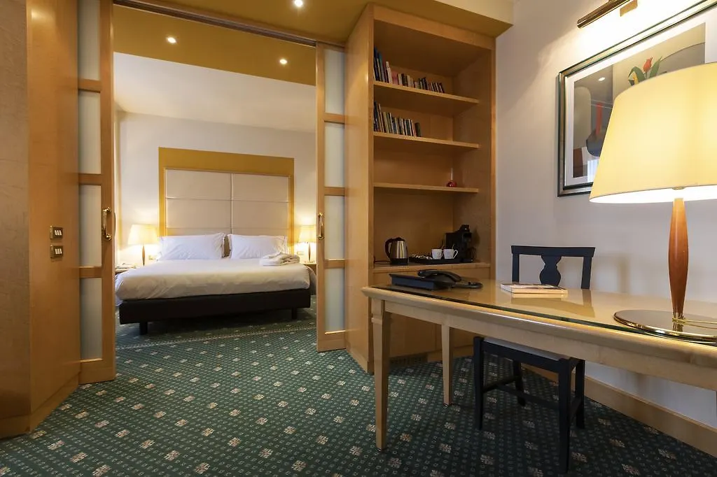 City Life Hotel Poliziano, By R Collection Hotels Milan 4*,  Italie