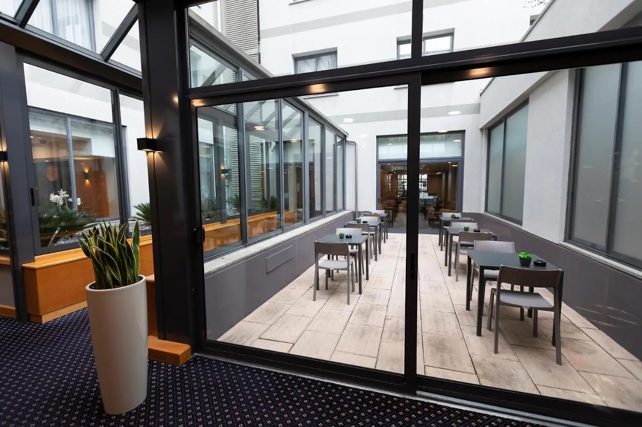 City Life Hotel Poliziano, By R Collection Hotels Milan